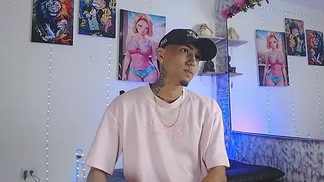 Snapshot of Liam_lee chatting on September 10, 2025, 2:38 pm Liam lee online show from September 10, 2025, 2:38 pm