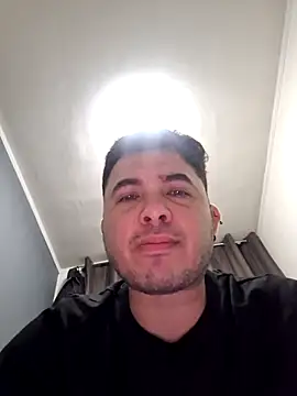 Snapshot of Victorjose3030 chatting on October 9, 2025, 2:23 am Victorjose3030 online show from October 9, 2025, 2:23 am