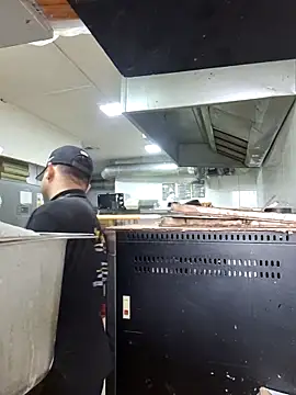 Victorjose3030 online show from October 31, 2025, 8:05 pm