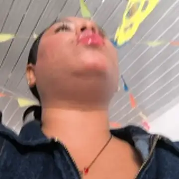 Francesca ferrari online show from February 7, 2026, 6:38 pm