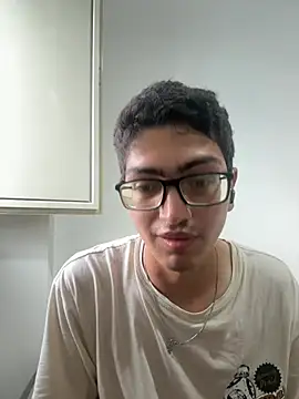Snapshot of TylerWhite_ chatting on June 2, 2026, 5:35 pm TylerWhite online show from June 2, 2026, 5:35 pm