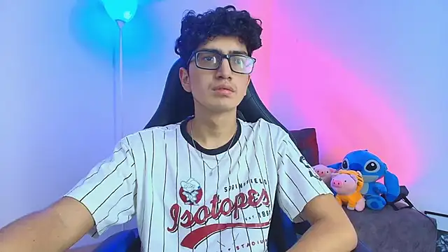 TylerWhite  online show from January 17, 2026, 8:45 pm