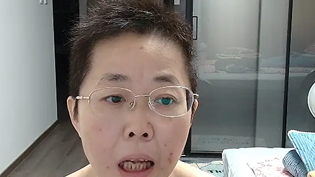 Snapshot of sonyx chatting on November 14, 2025, 4:21 pm sonyx online show from November 14, 2025, 4:21 pm