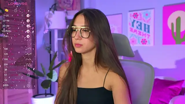 LanaBaker online show from October 12, 2025, 2:57 am