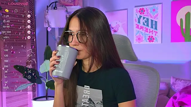 LanaBaker online show from October 15, 2025, 2:54 am