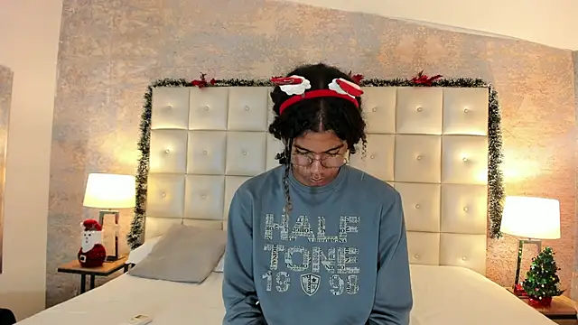 Maxim-Walker online show from December 20, 2025, 3:09 am