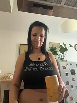 Snapshot of Off__Melonenmandy chatting on September 17, 2025, 10:39 am Off Melonenmandy online show from September 17, 2025, 10:39 am