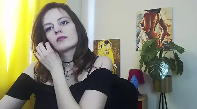 juicyNadine online show from March 21, 2025, 12:28 pm