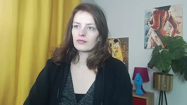 juicyNadine online show from November 4, 2025, 5:44 am