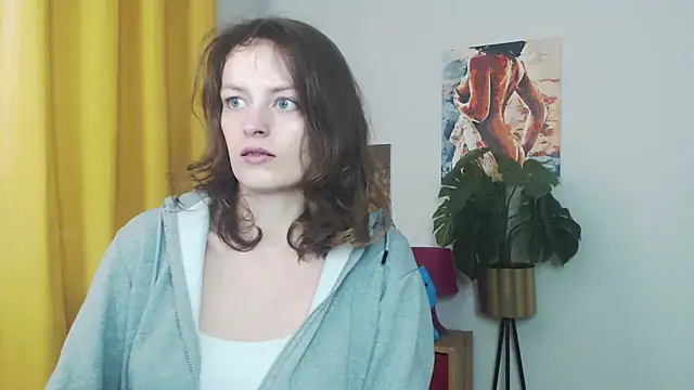 juicyNadine online show from October 12, 2025, 5:31 am