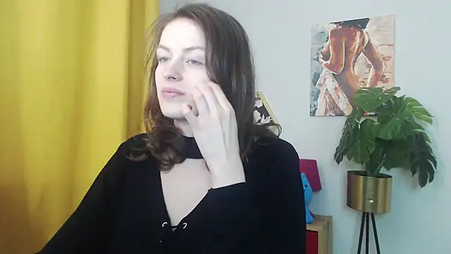 juicyNadine online show from December 15, 2025, 5:35 am