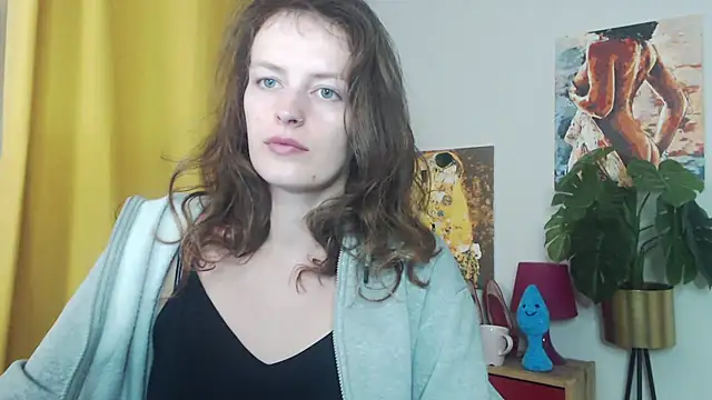 juicyNadine online show from September 22, 2025, 4:40 am