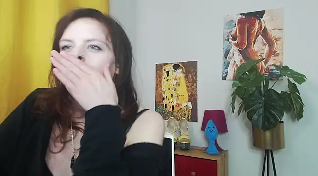 juicyNadine online show from February 21, 2025, 12:27 pm