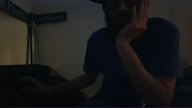 Snapshot of pantslesstraveler_plt chatting on January 27, 2025, 4:22 pm pantslesstraveler plt online show from January 27, 2025, 4:22 pm