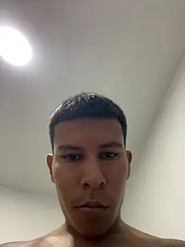 Snapshot of 8Evere_Martn chatting on February 17, 2026, 2:58 pm 8Evere Martn online show from February 17, 2026, 2:58 pm