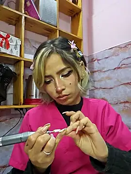 avery fox online show from March 4, 2025, 12:55 pm