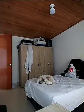 Snapshot of Mariam_Gomezxxx chatting on October 28, 2025, 4:28 pm Mariam Gomezxxx online show from October 28, 2025, 4:28 pm