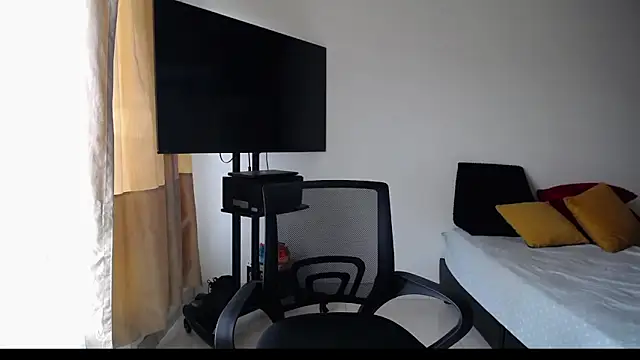 Snapshot of Mariam_Gomezxxx chatting on November 4, 2025, 4:33 pm Mariam Gomezxxx online show from November 4, 2025, 4:33 pm