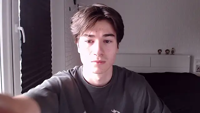 Snapshot of MarkusDean chatting on September 13, 2025, 7:08 am MarkusDean online show from September 13, 2025, 7:08 am