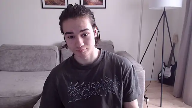 Snapshot of MarkusDean chatting on March 8, 2025, 6:54 am MarkusDean online show from March 8, 2025, 6:54 am