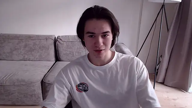 Snapshot of MarkusDean chatting on February 22, 2025, 9:56 am MarkusDean online show from February 22, 2025, 9:56 am