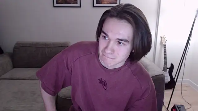Snapshot of MarkusDean chatting on March 14, 2025, 8:06 pm MarkusDean online show from March 14, 2025, 8:06 pm
