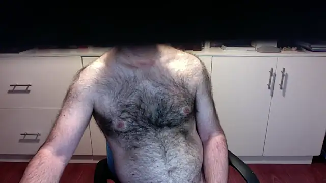 spanishairy online show from October 10, 2025, 5:08 am