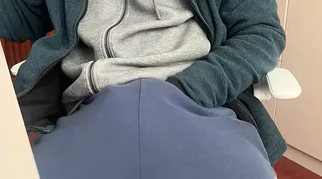 spanishairy online show from February 2, 2025, 9:18 am