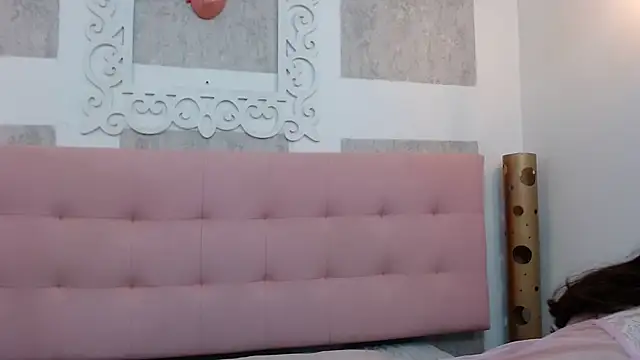 Lindsey8 online show from December 14, 2024, 7:29 am