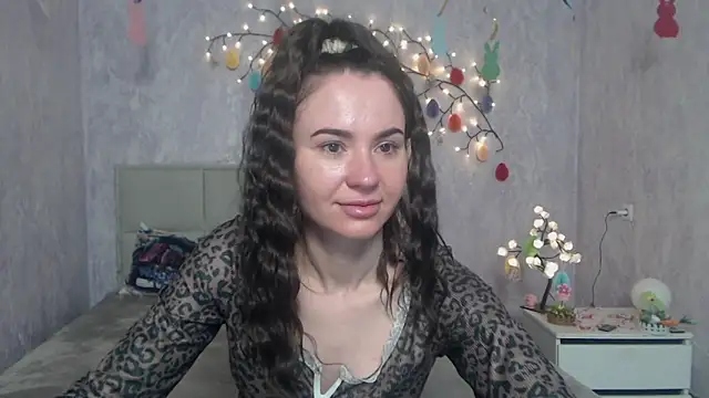 KaraCriegs online show from April 7, 2026, 5:48 pm