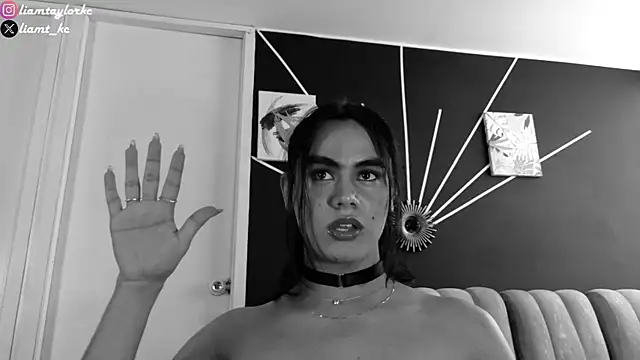 Liam Taylor online show from March 7, 2025, 9:06 pm