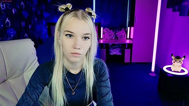 ShhhO O online show from October 21, 2025, 10:14 am