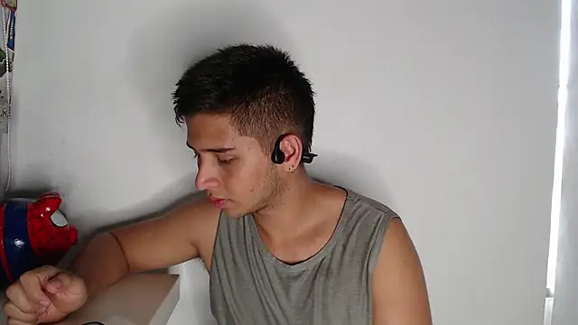 harold 18  online show from December 5, 2025, 6:50 pm