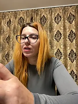 Snapshot of NadiraNoor chatting on January 17, 2025, 6:44 pm NadiraNoor online show from January 17, 2025, 6:44 pm