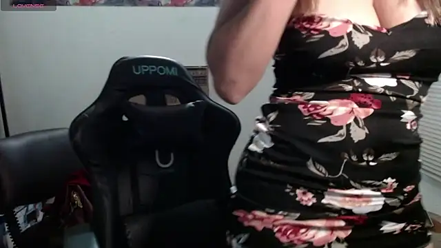 horny paty online show from October 2, 2025, 11:35 am