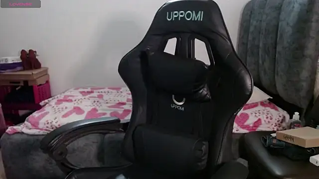 horny paty online show from April 12, 2026, 12:19 pm