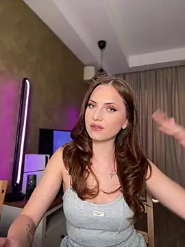 AvaGianna online show from October 19, 2025, 8:50 am