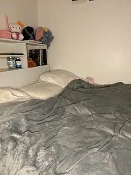 Snapshot of milkyhonybaby chatting on September 25, 2025, 1:06 pm milkyhonybaby online show from September 25, 2025, 1:06 pm