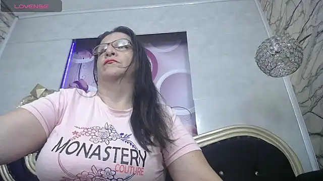karito mature17 online show from June 15, 2026, 11:21 am