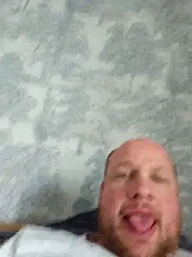 destructeur6 online show from April 18, 2026, 12:07 pm