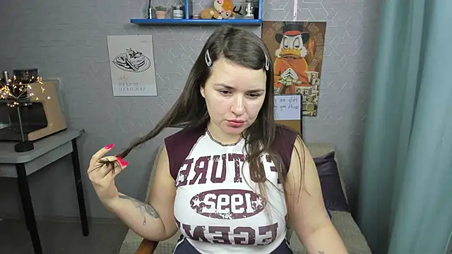 LineraPitts online show from December 14, 2024, 3:25 pm