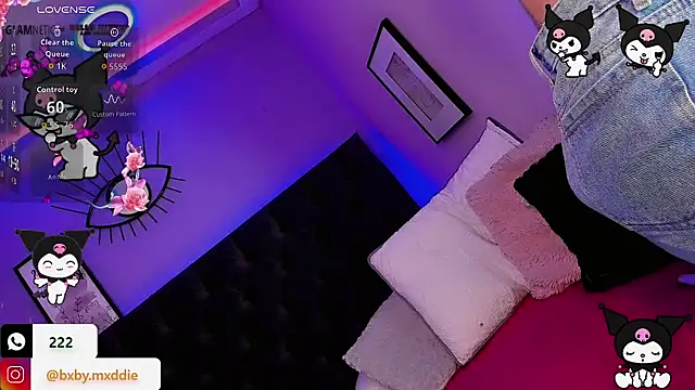 kimMaddiee online show from October 8, 2025, 5:20 am