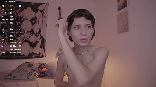 Snapshot of simonbane01 chatting on September 25, 2025, 4:02 pm simonbane01 online show from September 25, 2025, 4:02 pm