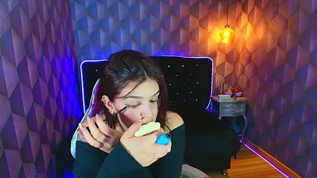 Snapshot of LiaHarryis chatting on February 7, 2026, 7:22 pm LiaHarryis online show from February 7, 2026, 7:22 pm