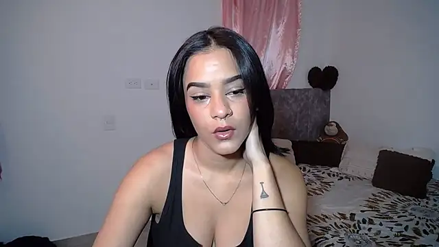 Snapshot of JossieGrey chatting on June 27, 2026, 11:05 am JossieGrey online show from June 27, 2026, 11:05 am