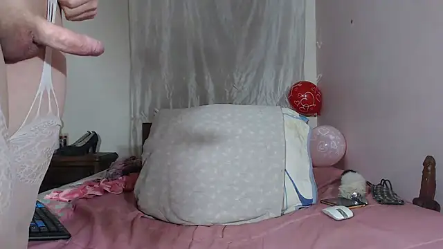 hazisabel online show from April 17, 2026, 2:58 am