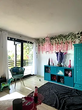 Snapshot of Stella-Kink chatting on September 28, 2025, 12:01 pm Stella-Kink online show from September 28, 2025, 12:01 pm