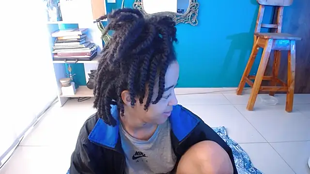 ela 0 online show from November 19, 2025, 11:54 am