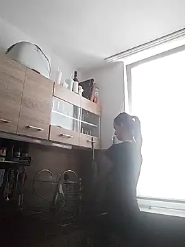 Snapshot of LauraBaby chatting on January 14, 2026, 2:31 pm LauraBaby online show from January 14, 2026, 2:31 pm