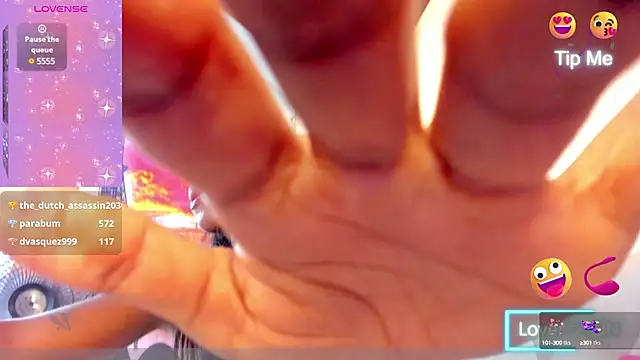 yuliana millerr online show from March 2, 2025, 6:57 pm